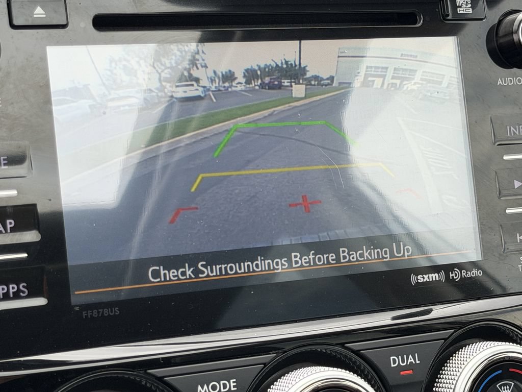 Used 2017 Subaru Forester 2.5i Touring AWD/4WD image 27