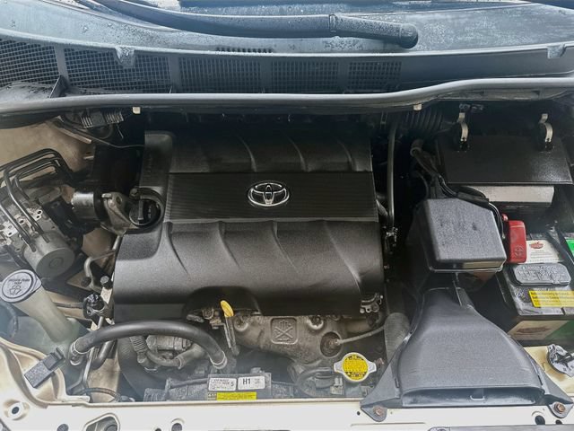 Used 2014 Toyota Sienna LE FWD image 31