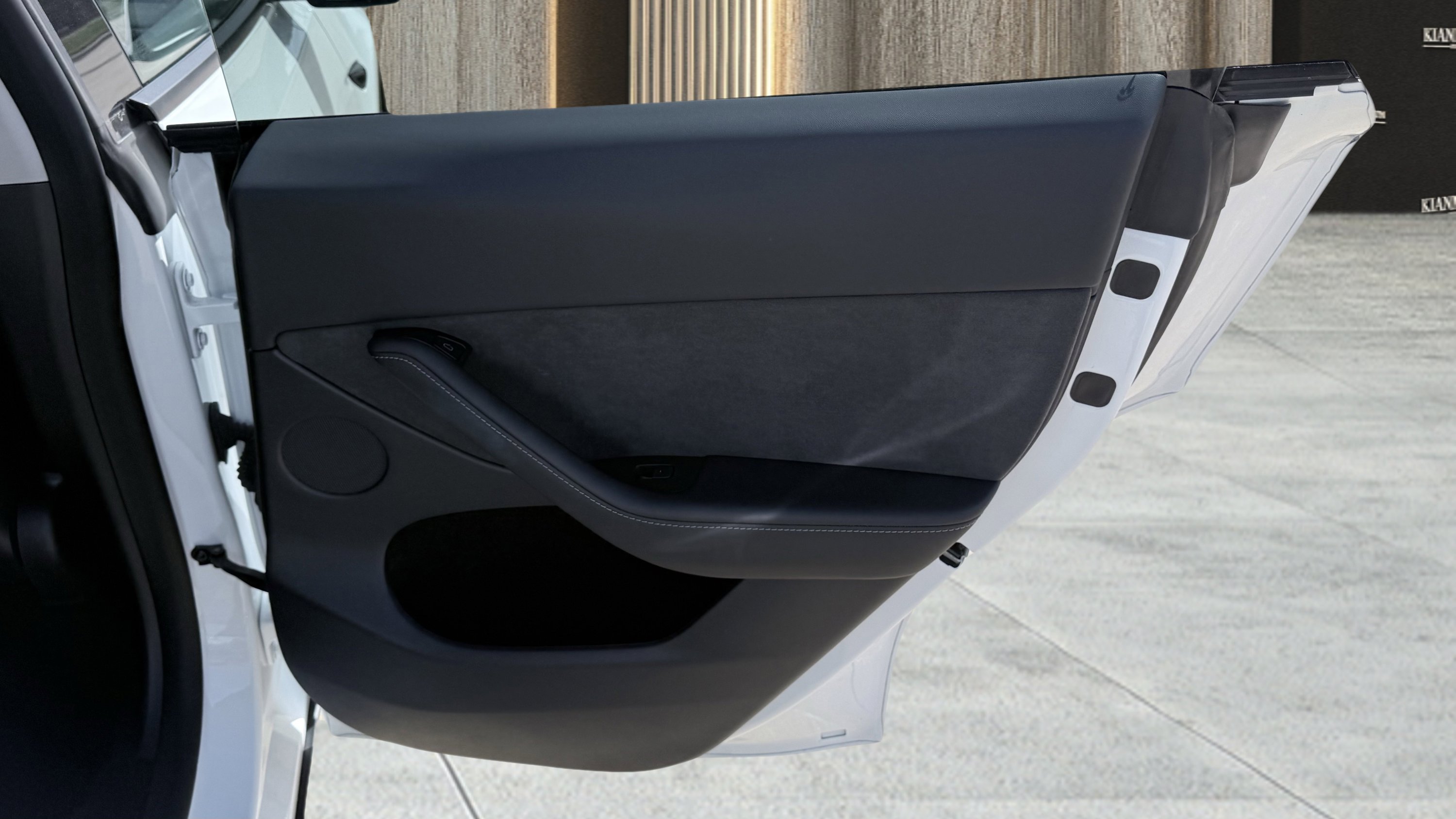 Used 2023 Tesla Model Y Long Range image 33