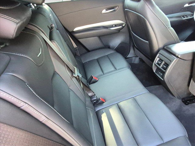 Used 2022 Cadillac XT4 Premium Luxury w/ Safety Alert Package FWD image 19