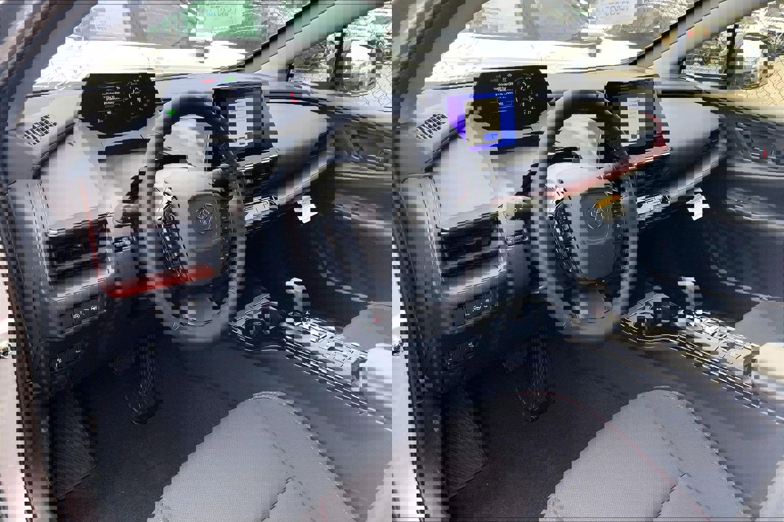 New 2026 Toyota Prius Plug-In Hybrid image 7