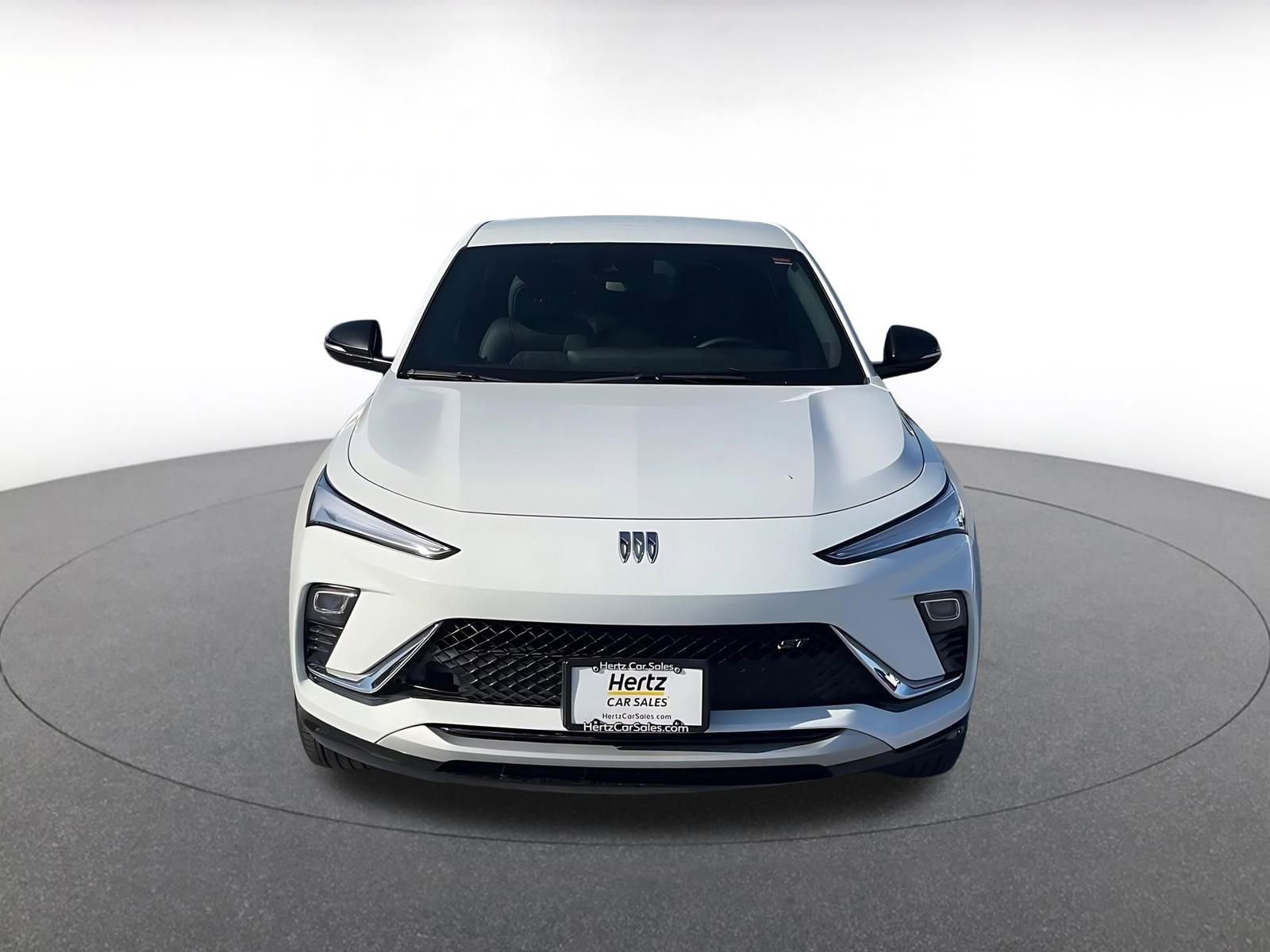 Used 2025 Buick Envista Sport Touring image 4