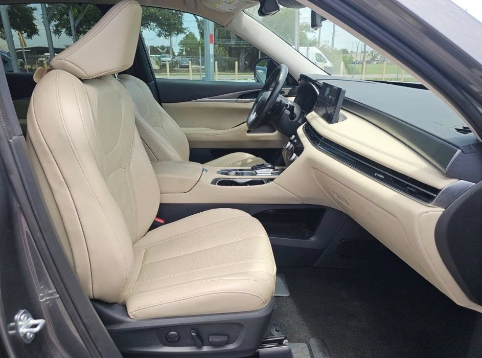 Certified 2024 INFINITI QX60 Luxe w/ Cargo Package FWD image 14