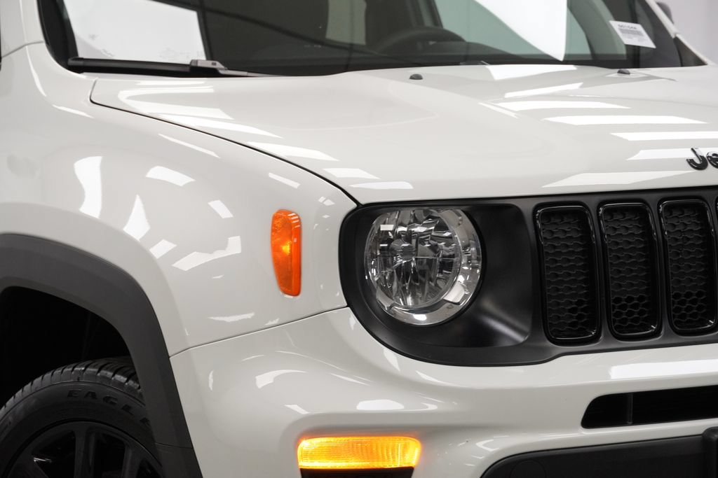 Certified 2023 Jeep Renegade Altitude AWD/4WD image 6