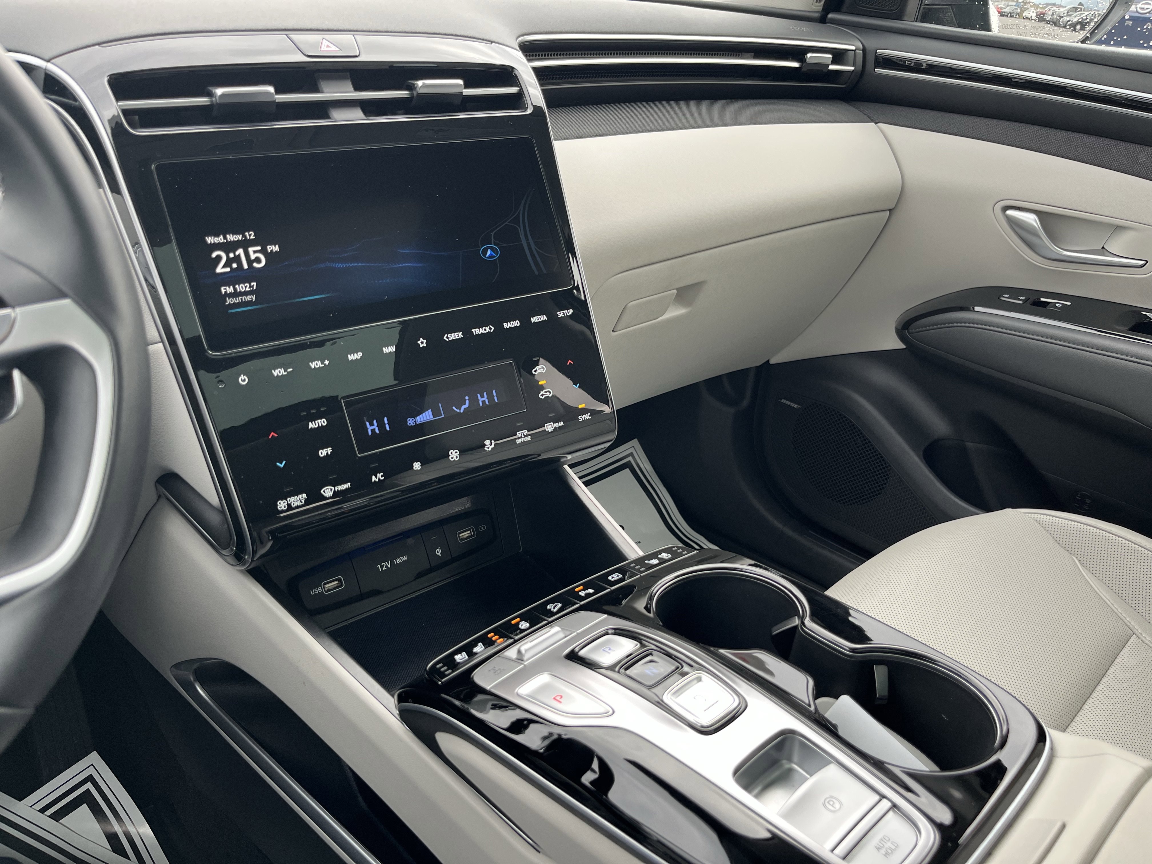 Used 2024 Hyundai Tucson Limited image 28