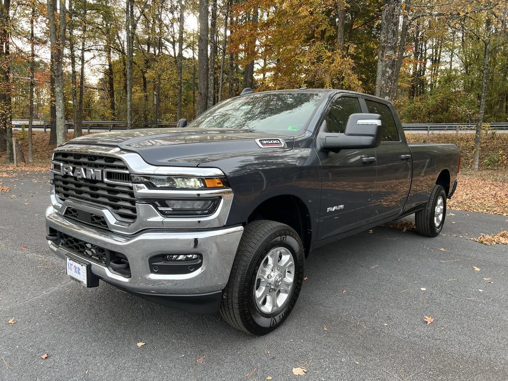 New 2026 RAM 3500 Big Horn AWD/4WD image 7
