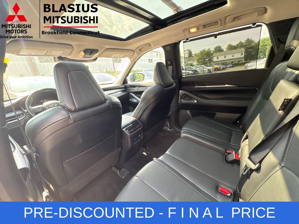 Used 2023 INFINITI QX60 Sensory w/ Cargo Package AWD/4WD image 35