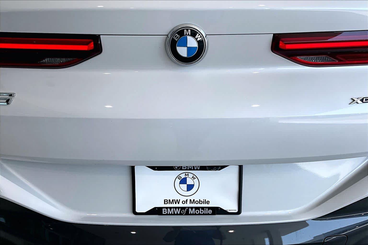 Used 2026 BMW X6 xDrive40i AWD/4WD image 30
