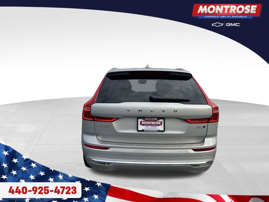 Used 2022 Volvo XC60 B5 Inscription image 4