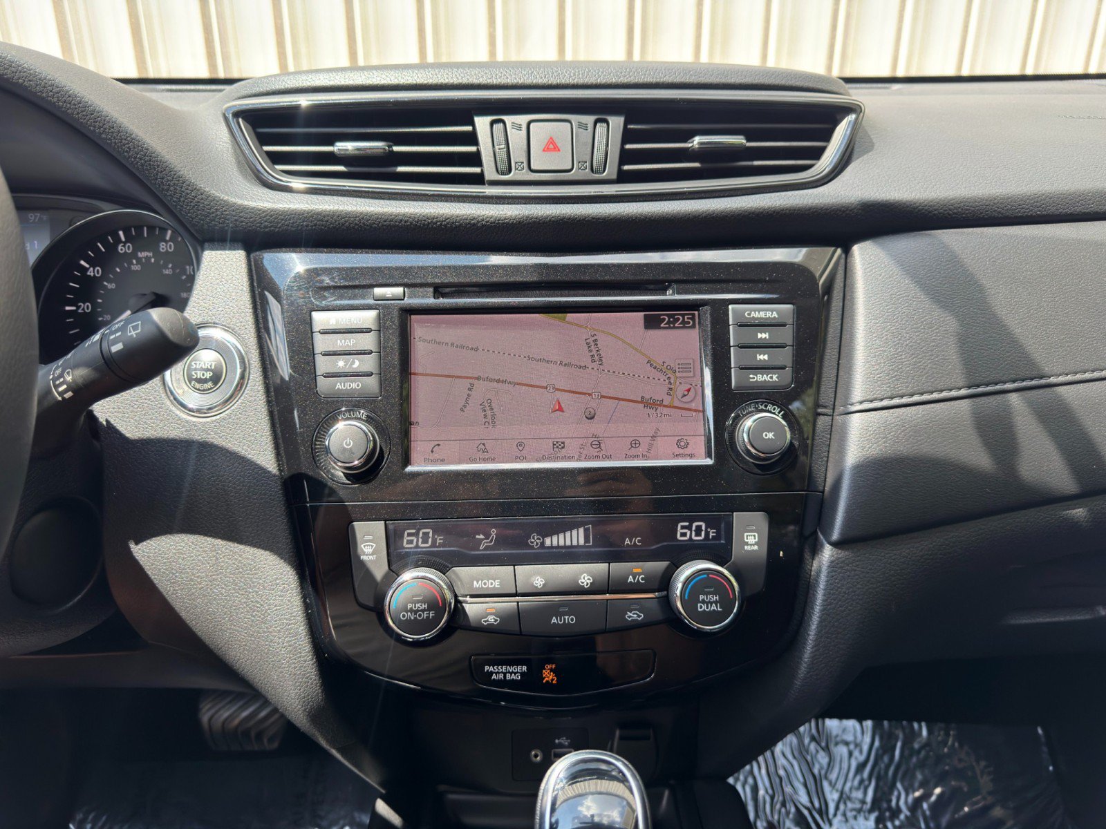 Used 2018 Nissan Rogue SV w/ Sun & Sound Touring Package AWD/4WD image 24