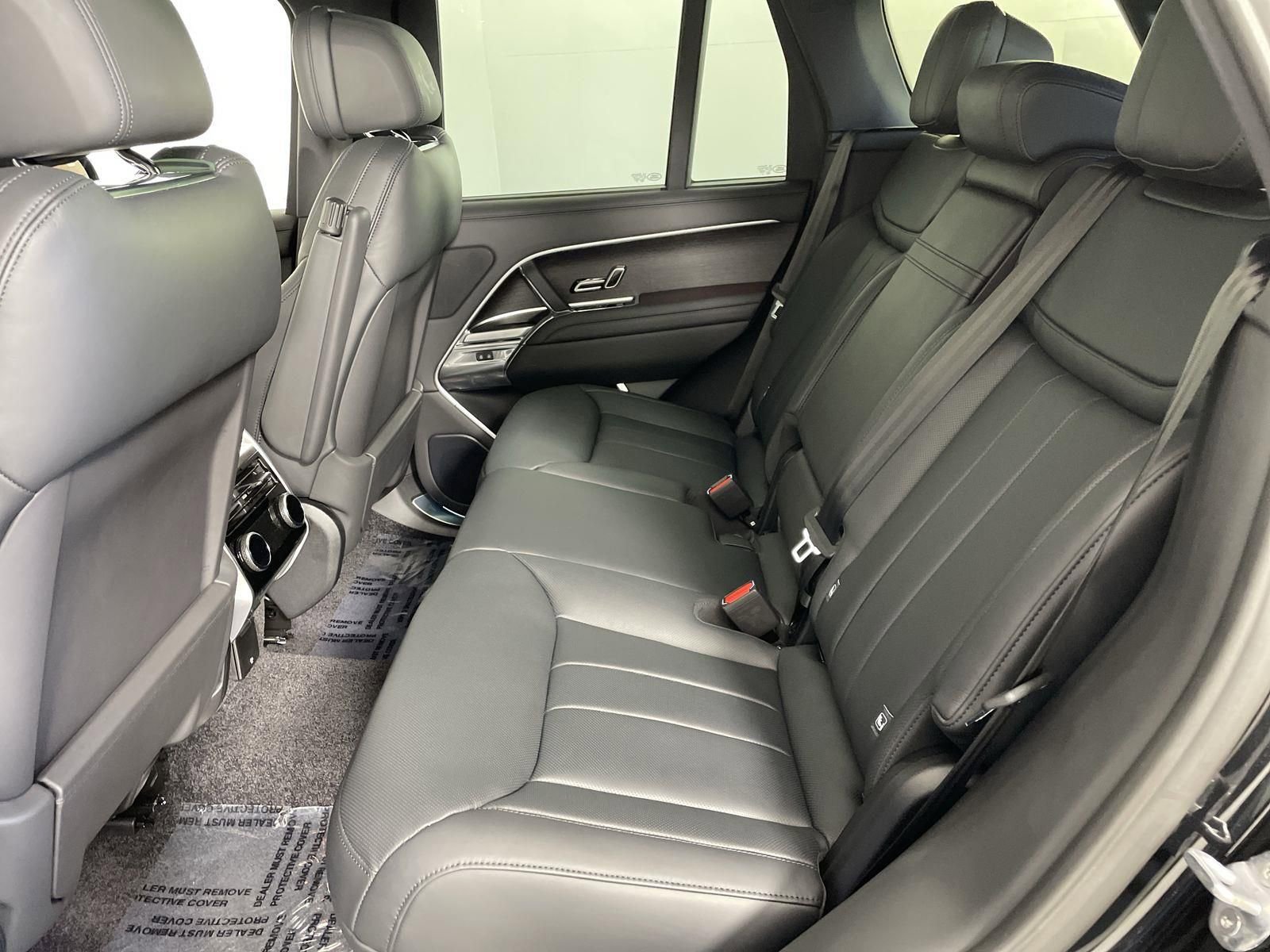 Used 2023 Land Rover Range Rover SE AWD/4WD image 29