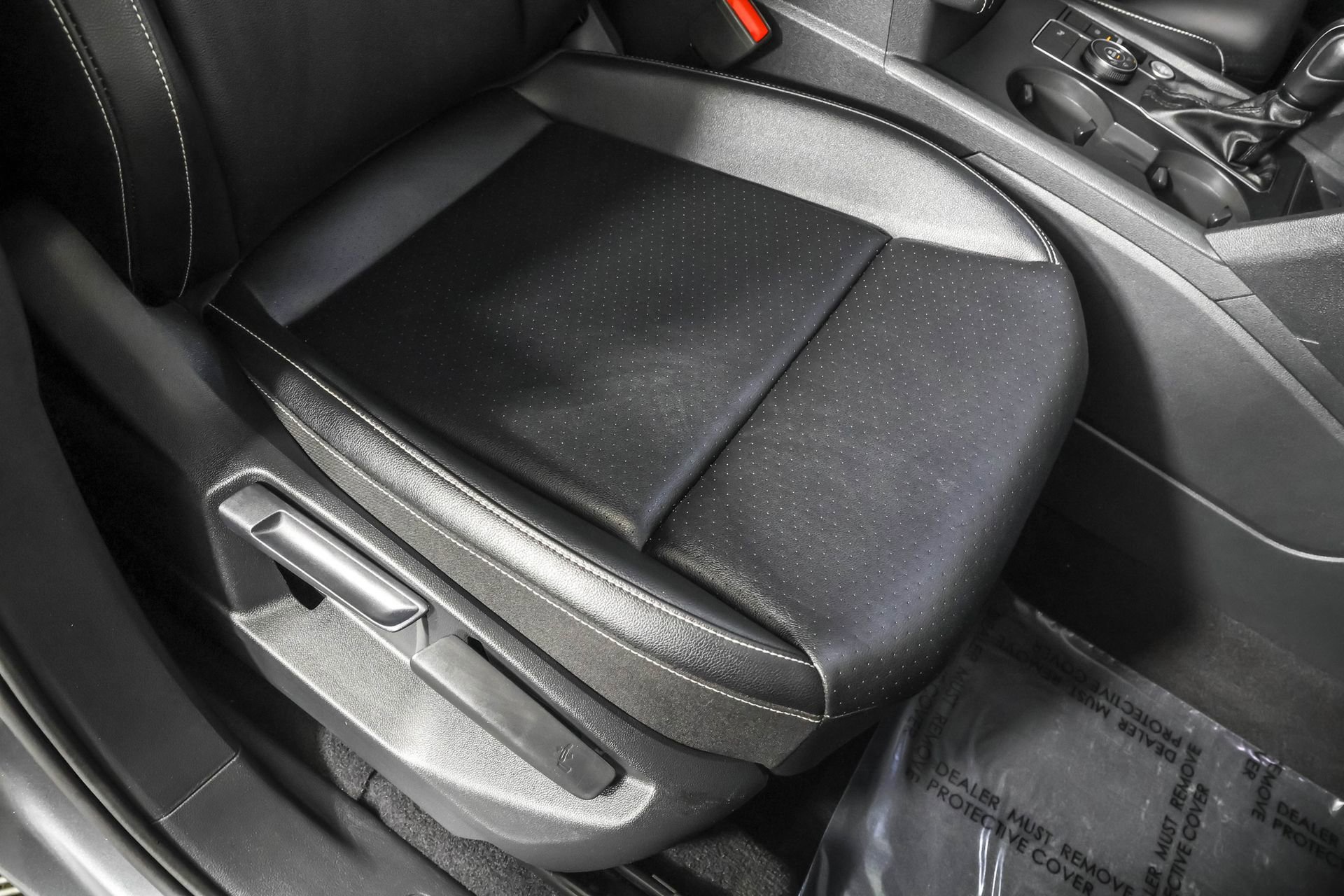 Used 2020 Volkswagen Atlas Cross Sport SE w/ Panoramic Sunroof Package image 46