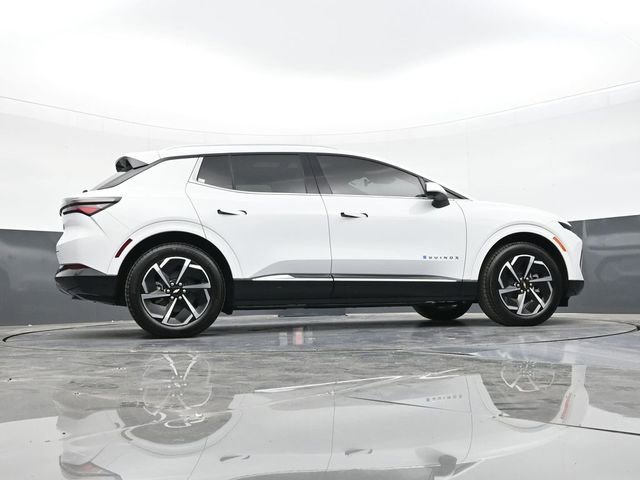 New 2025 Chevrolet Equinox EV LT image 48