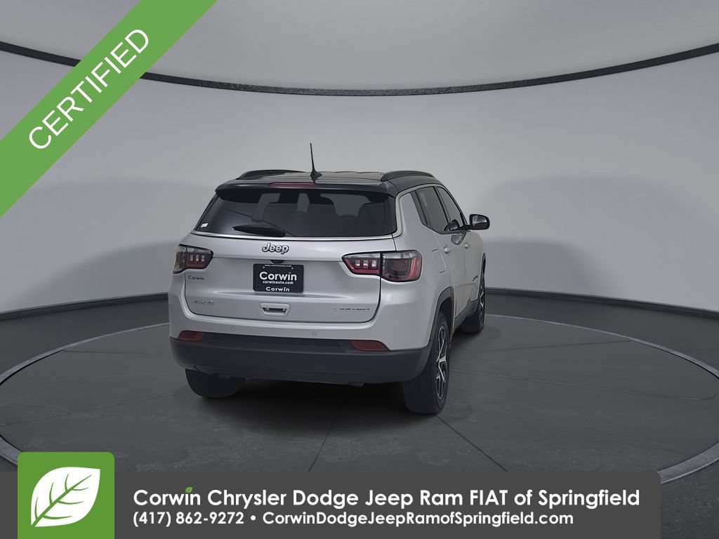 Certified 2025 Jeep Compass Limited AWD/4WD image 15