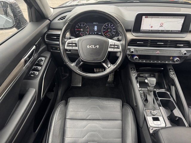 Used 2022 Kia Telluride SX w/ SX Prestige Package image 17