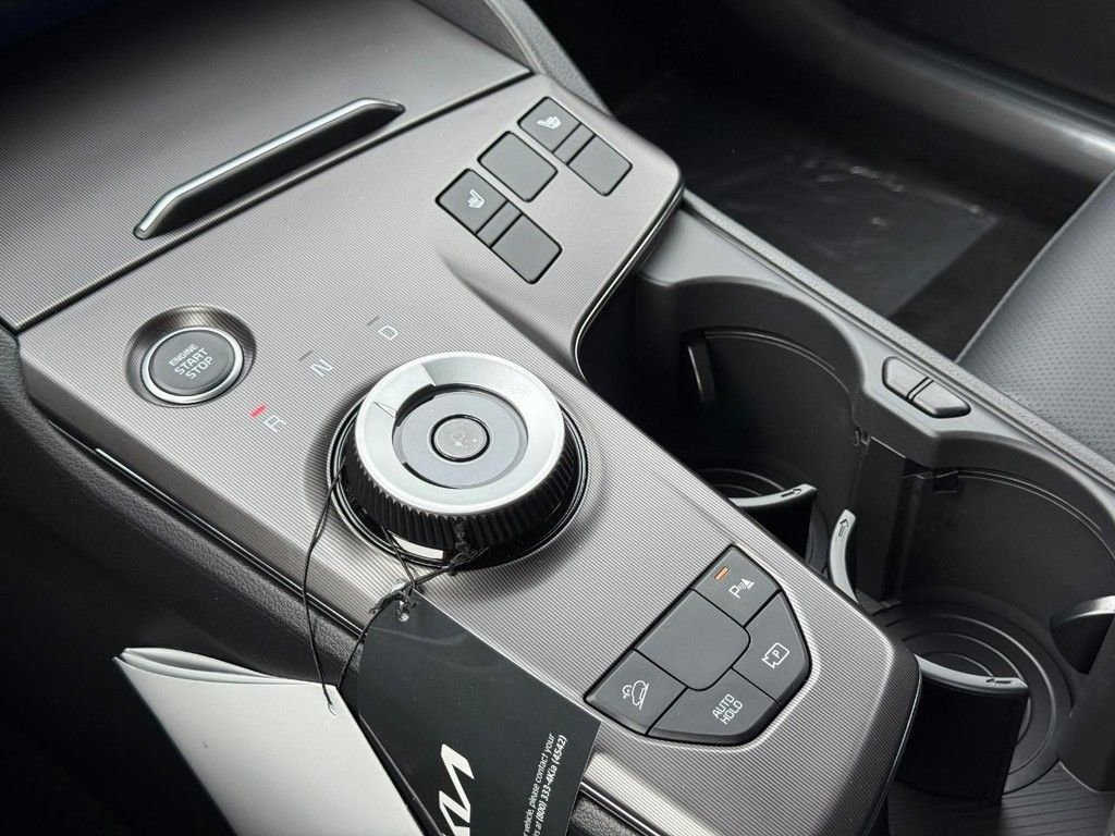 New 2026 Kia Sportage EX image 14