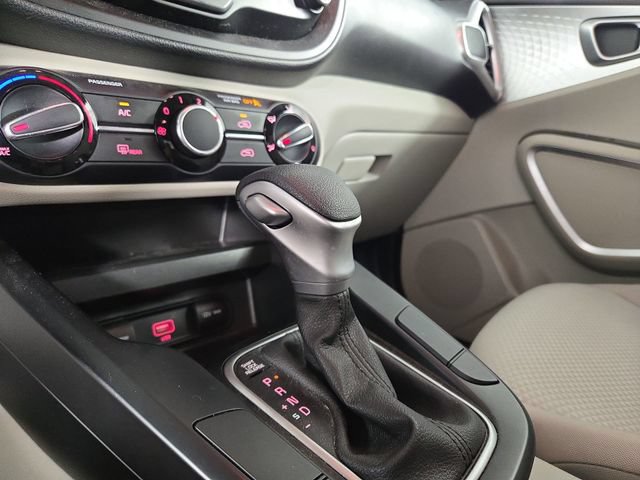 Certified 2022 Kia Soul LX FWD image 19