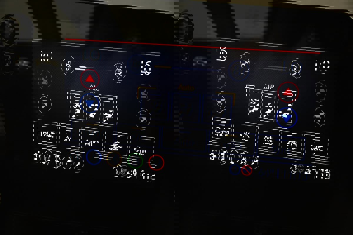 Used 2023 Chevrolet Corvette Stingray Preferred Cpe w/ 2LT image 61