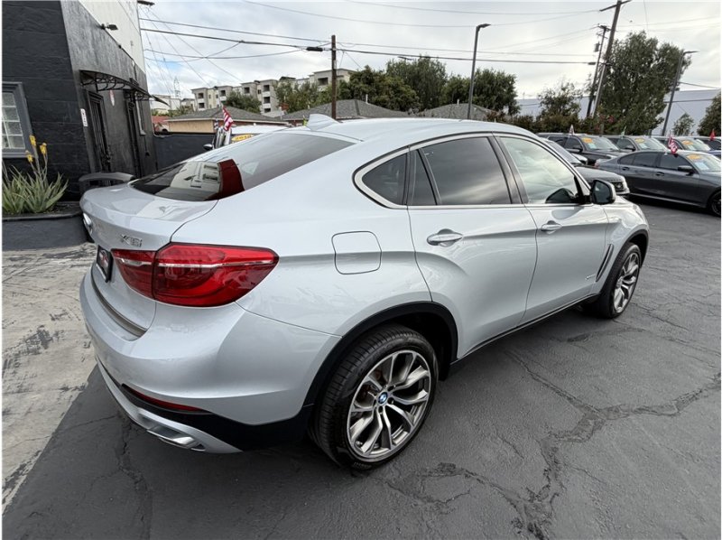 Used 2019 BMW X6 xDrive35i w/ Executive Package AWD/4WD image 14