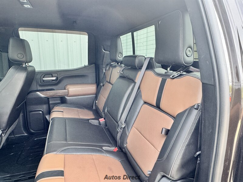 Used 2019 Chevrolet Silverado 1500 High Country w/ Technology Package AWD/4WD image 33