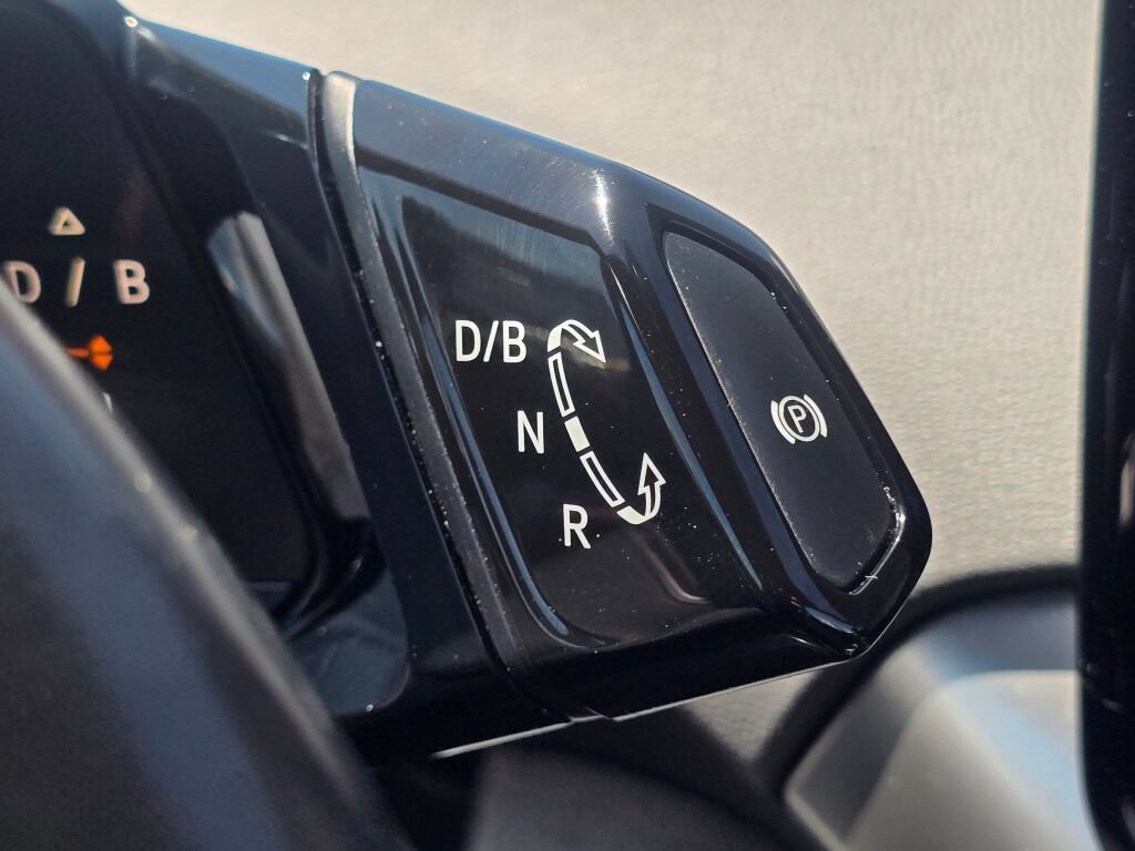 Used 2022 Volkswagen ID.4 Pro S RWD image 27