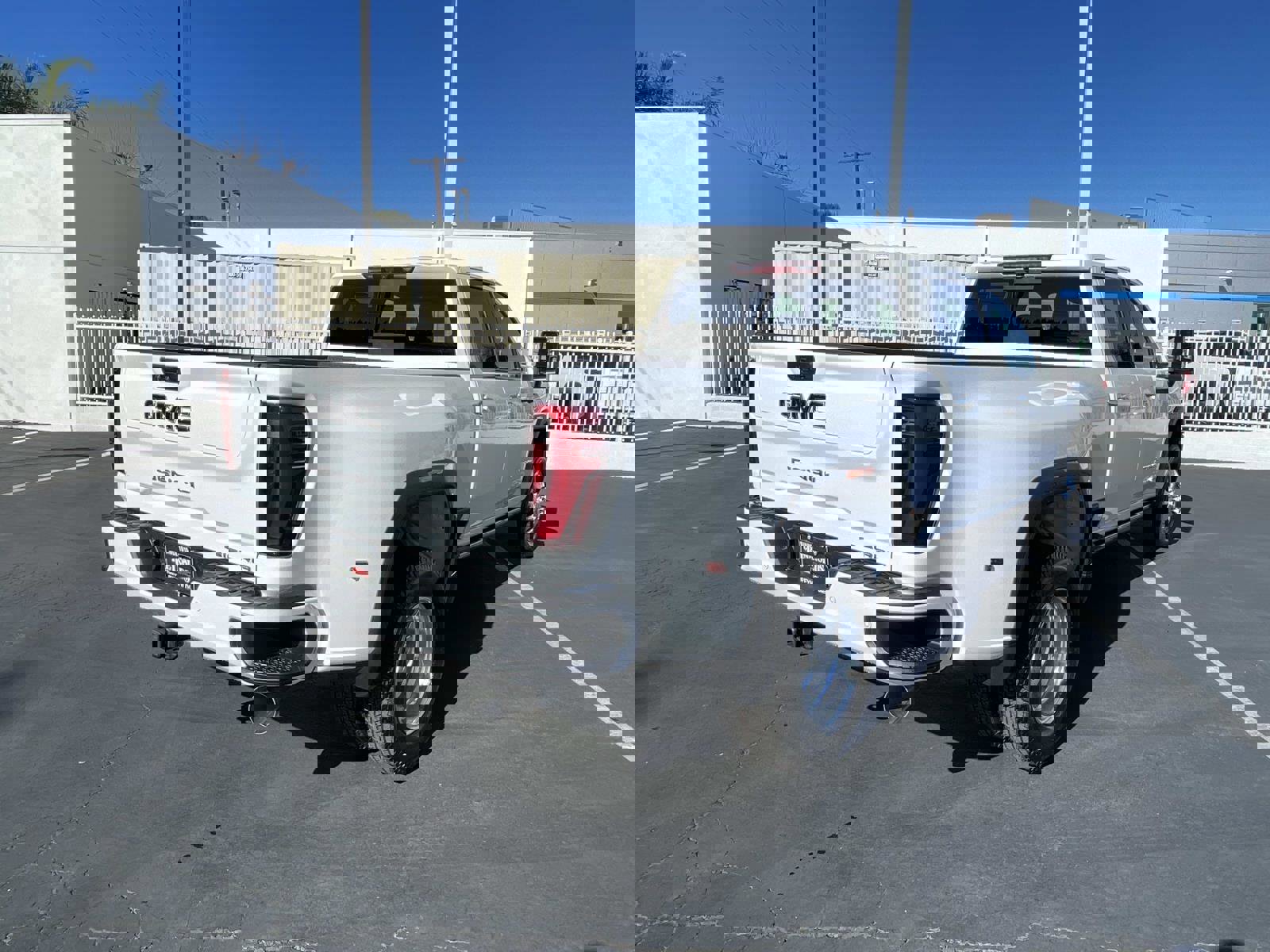 New 2026 GMC Sierra 3500 Denali w/ Denali Reserve Package image 5