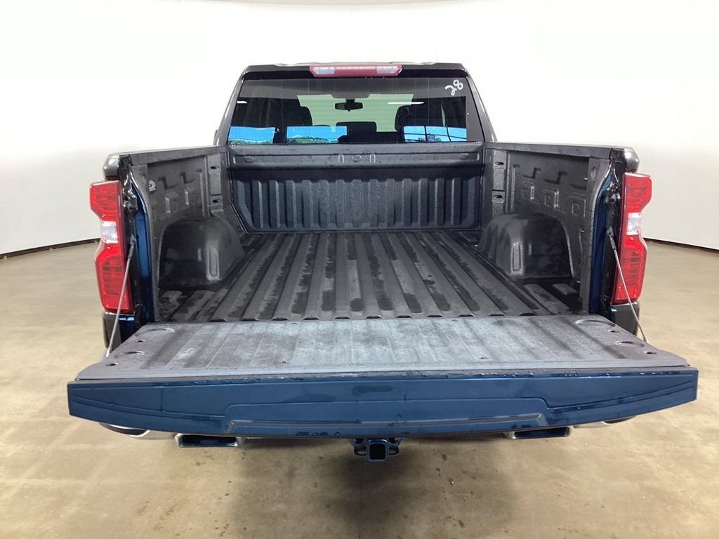 Used 2019 Chevrolet Silverado 1500 LT w/ All-Star Edition AWD/4WD image 12