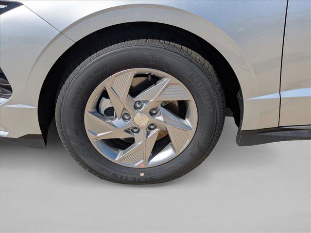 New 2026 Hyundai Sonata SE FWD image 10
