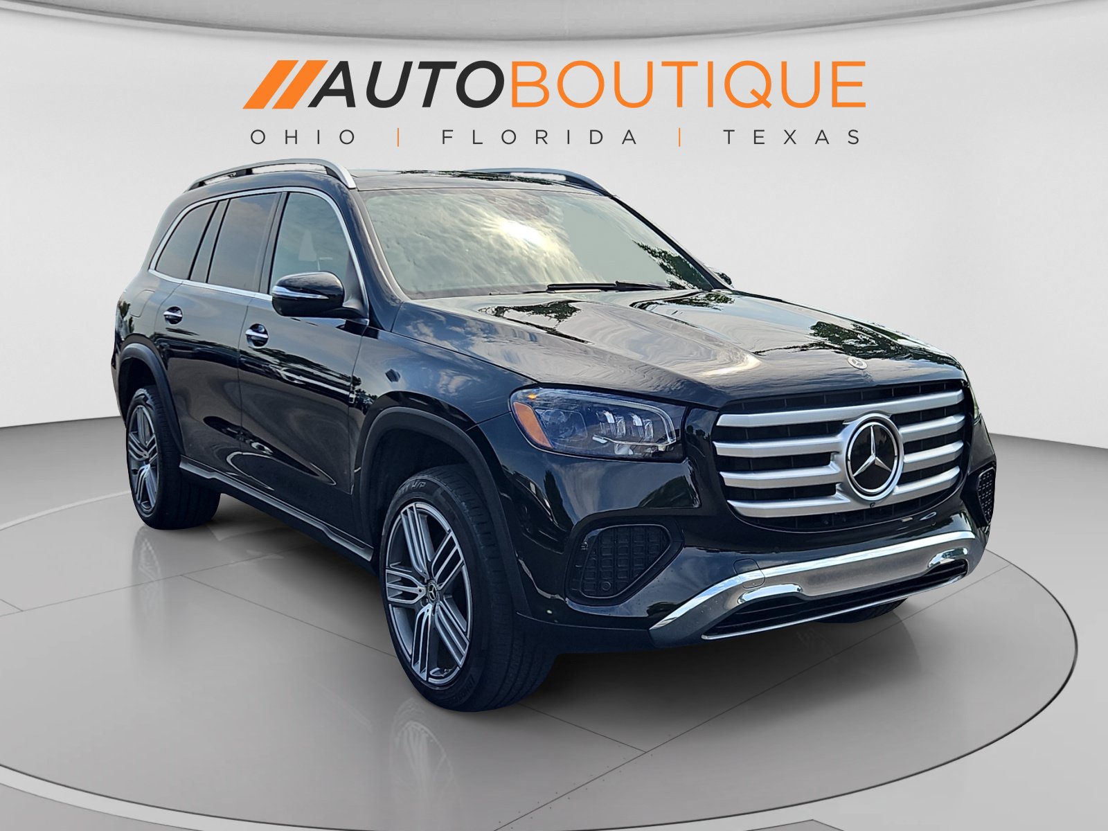 Used 2024 Mercedes-Benz GLS 450 4MATIC image 7