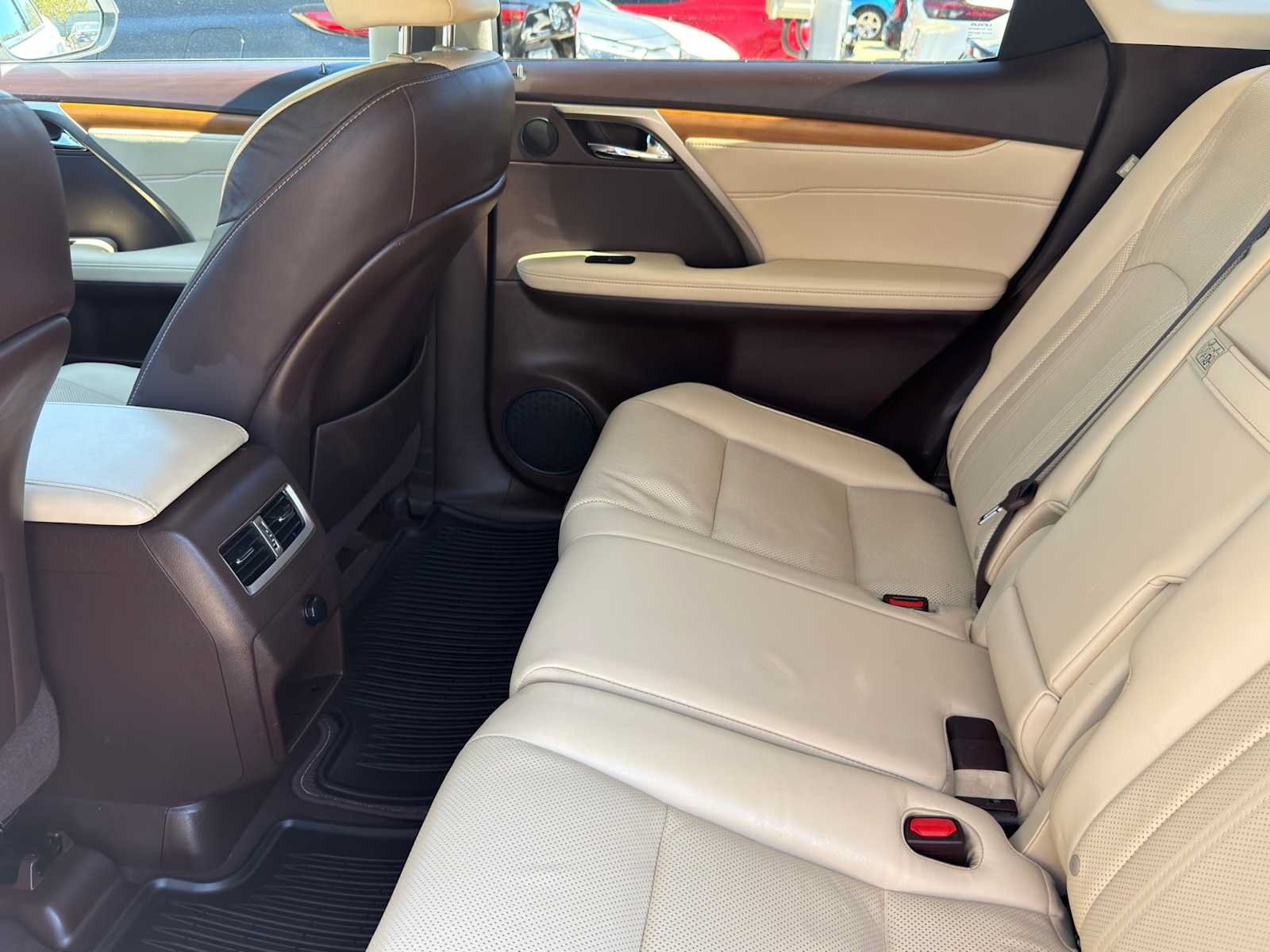 Used 2018 Lexus RX 350 FWD w/ Premium Package image 32