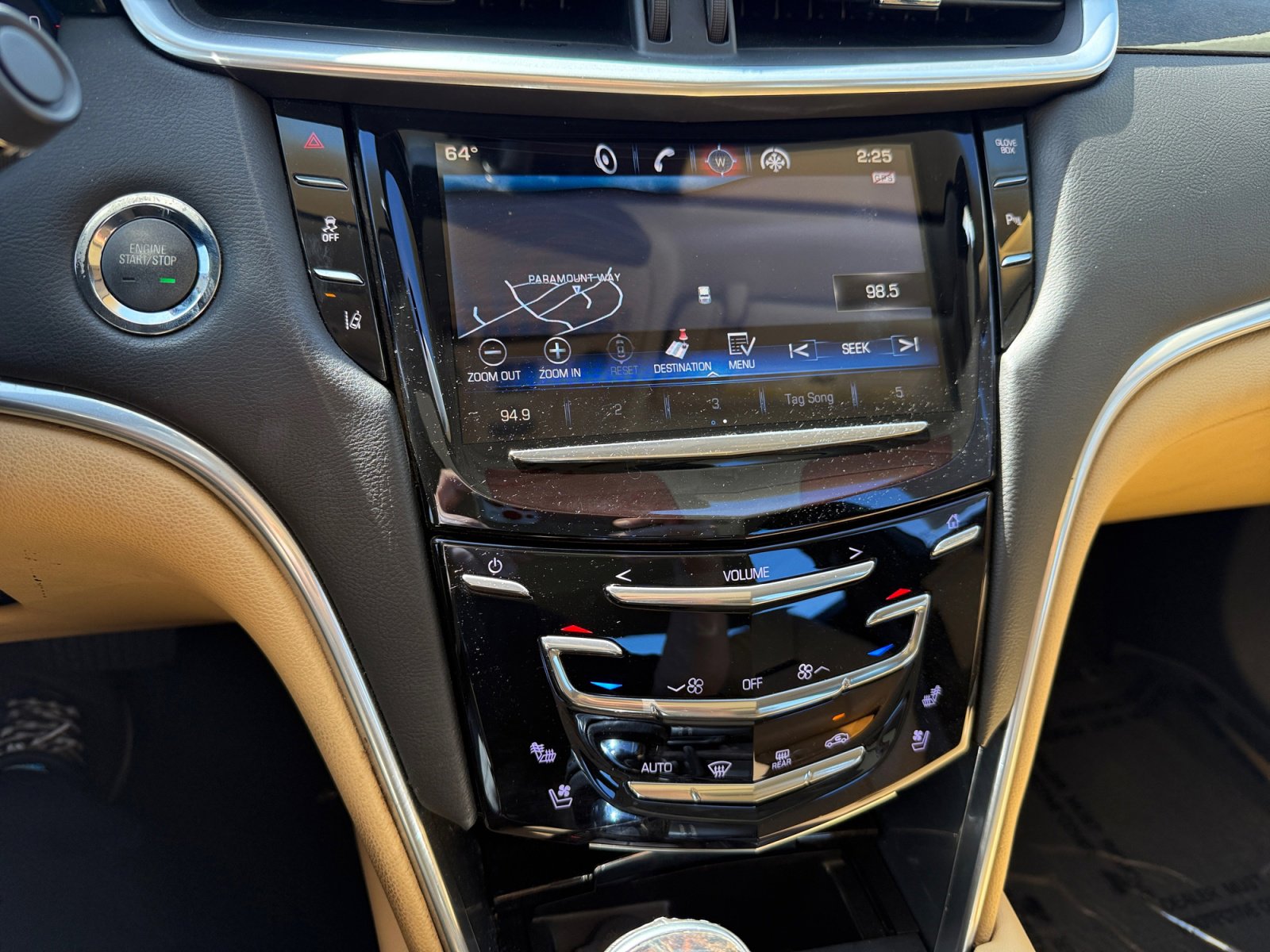 Used 2013 Cadillac XTS Luxury w/ Driver Awareness Package image 12