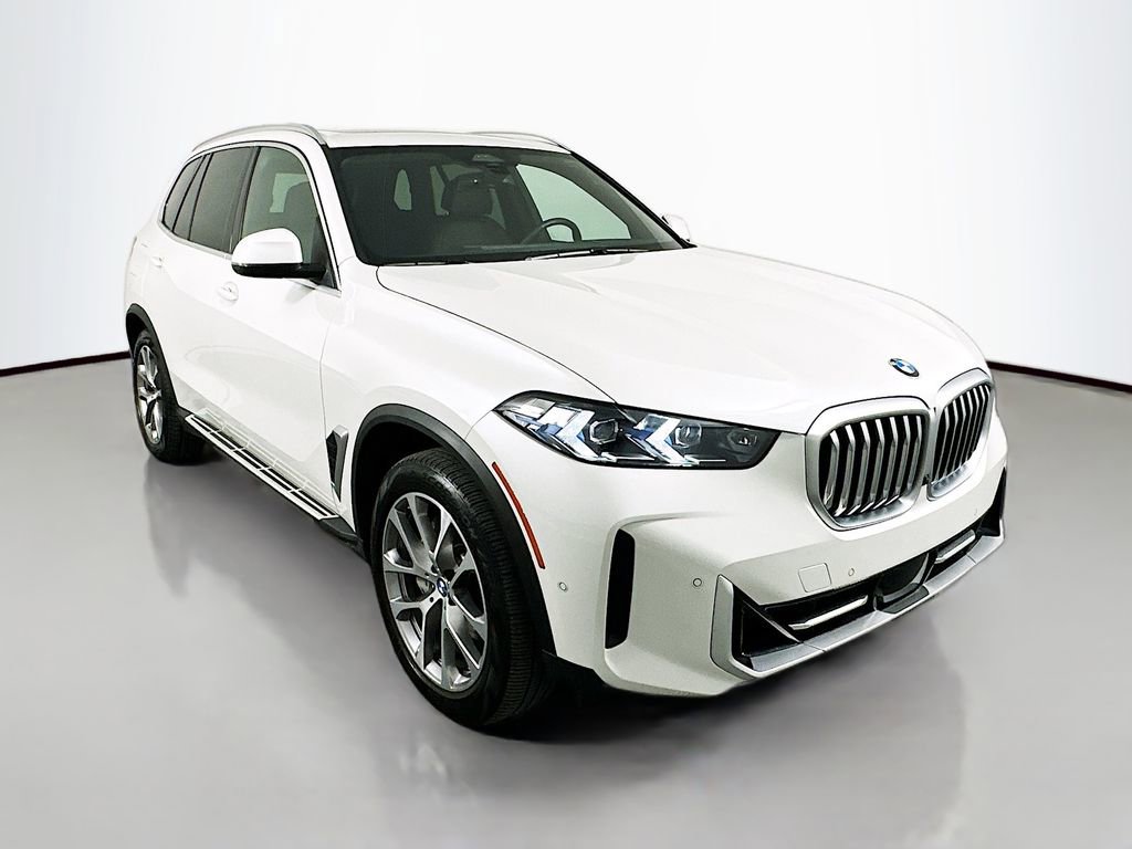 Used 2024 BMW X5 sDrive40i image 3
