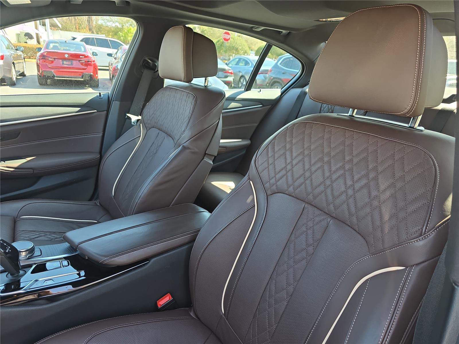 Certified 2023 BMW 530e w/ Premium Package image 17