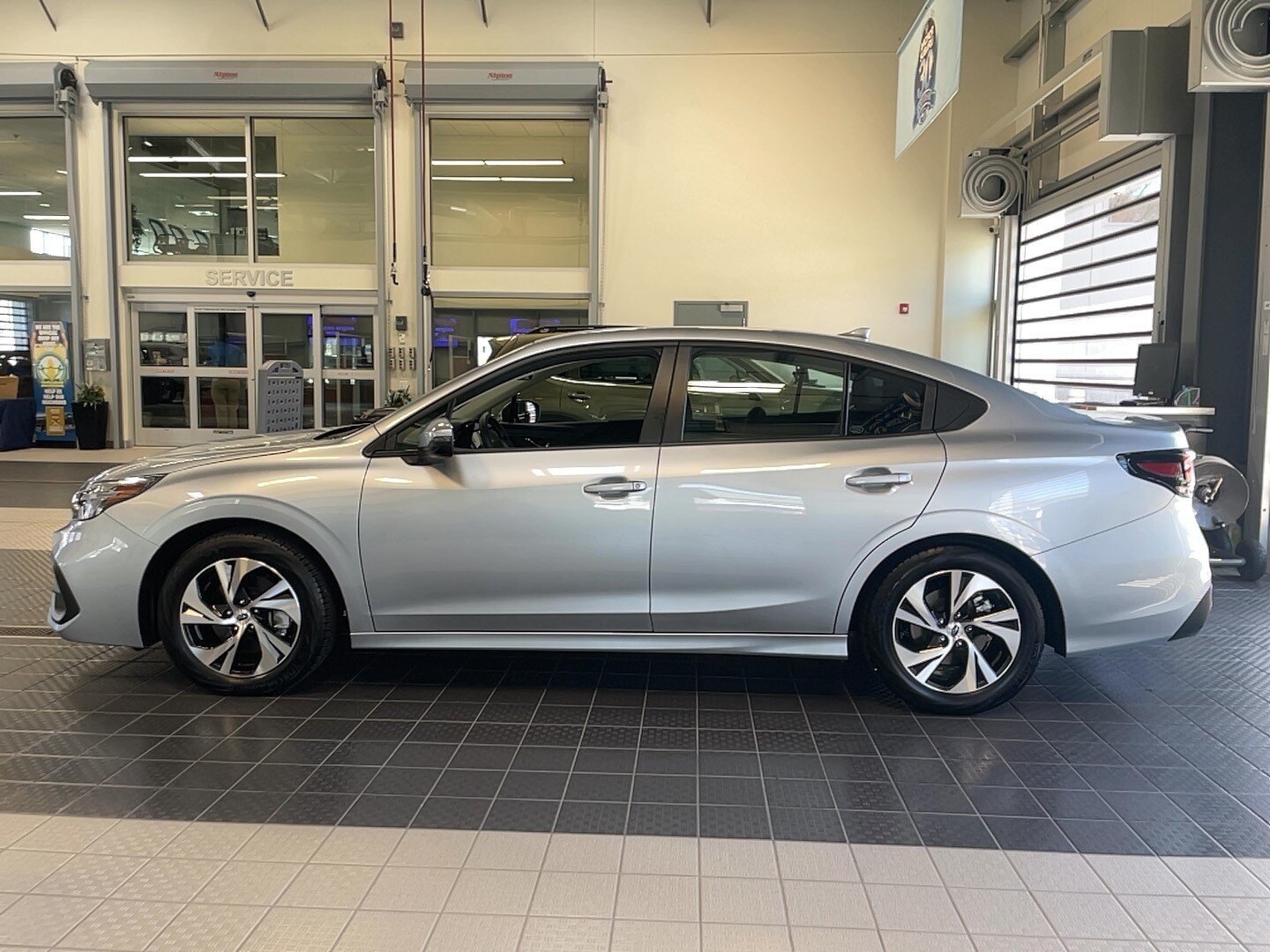 Used 2025 Subaru Legacy Premium AWD/4WD image 4