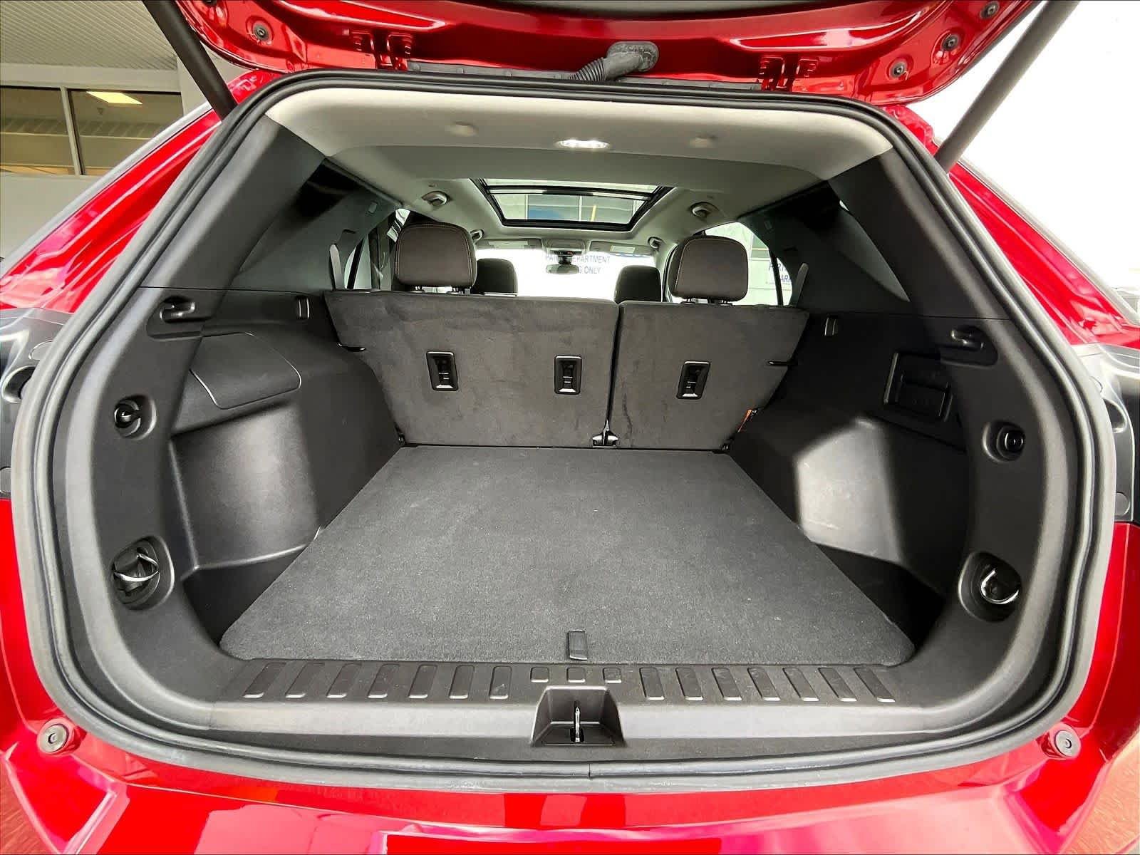 Used 2024 Chevrolet Equinox LT AWD/4WD image 17