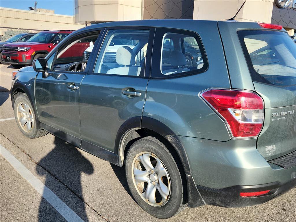 Used 2014 Subaru Forester 2.5i image 4