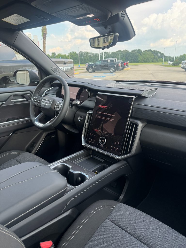 New 2026 GMC Acadia Elevation image 12