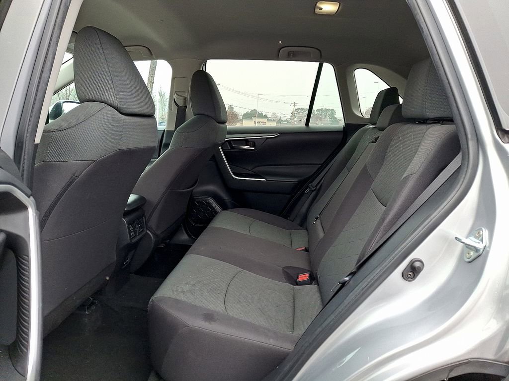 Used 2024 Toyota RAV4 XLE image 10