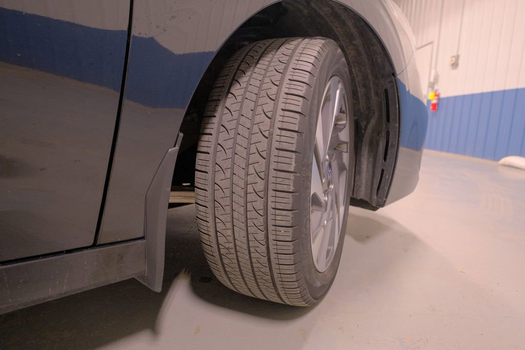 Used 2024 Subaru Legacy Limited image 41