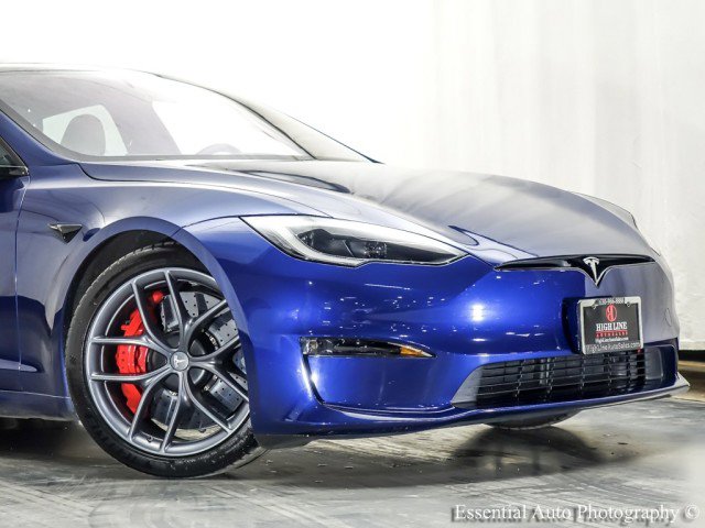 Used 2023 Tesla Model S Plaid image 2