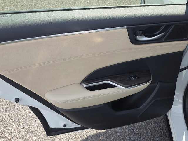 Used 2018 Honda Clarity Touring image 28