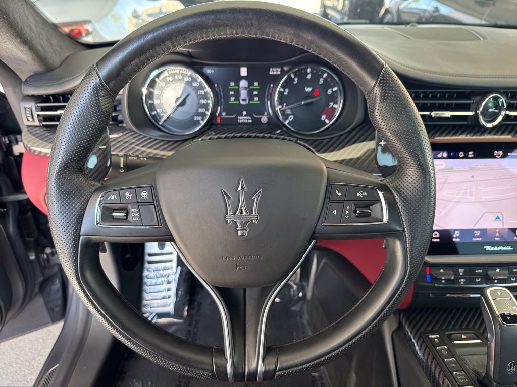Used 2022 Maserati Quattroporte Trofeo image 12