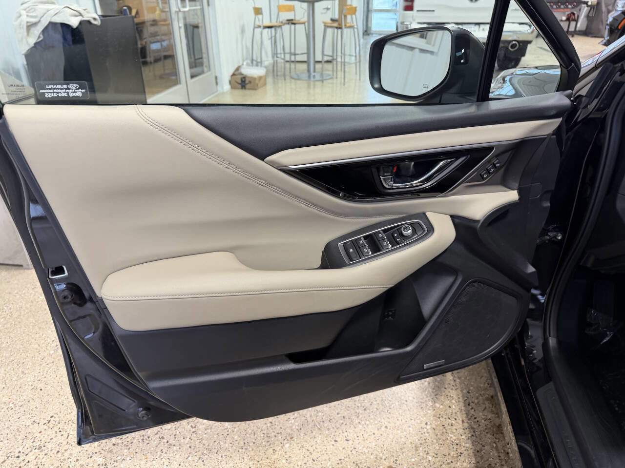 Used 2023 Subaru Legacy Limited image 29