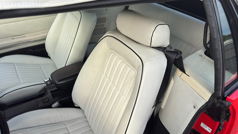 Used 1992 Ford Mustang LX RWD image 19