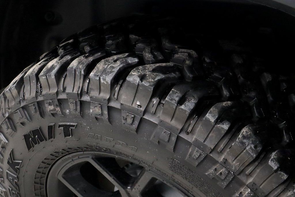 Used 2025 Jeep Wrangler Willys 4xe image 18