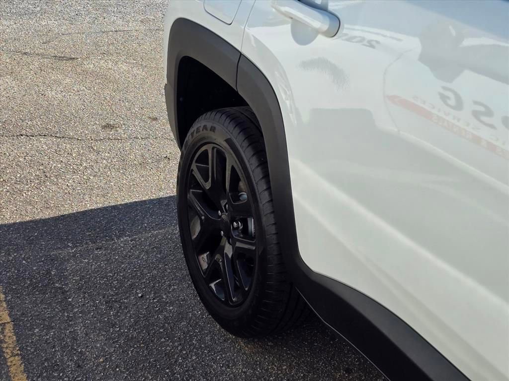 Used 2023 Jeep Renegade Altitude w/ Sun/Sound Group image 20