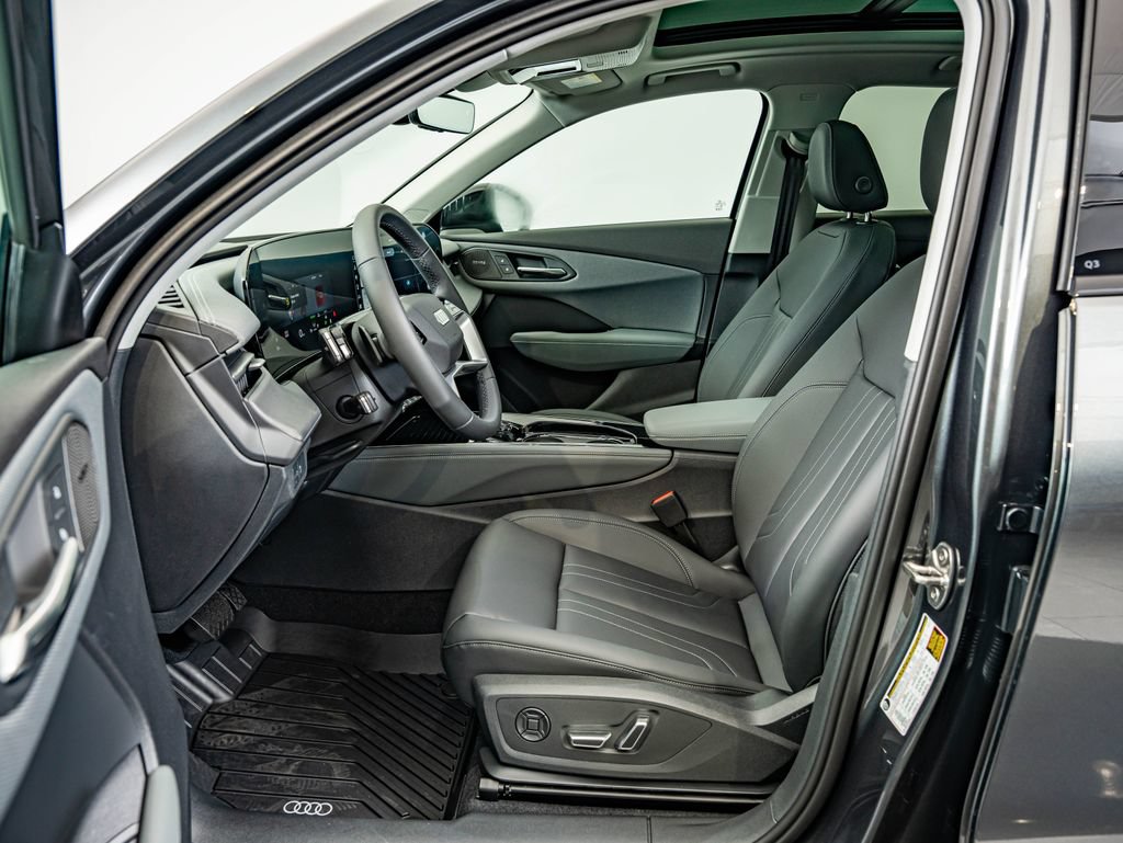 New 2026 Audi Q3 quattro 2.0T AWD/4WD image 31