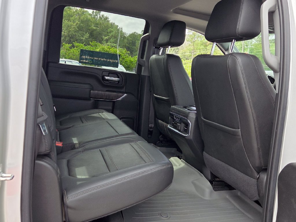 Certified 2023 GMC Sierra 2500 Denali w/ Denali Ultimate Package AWD/4WD image 16