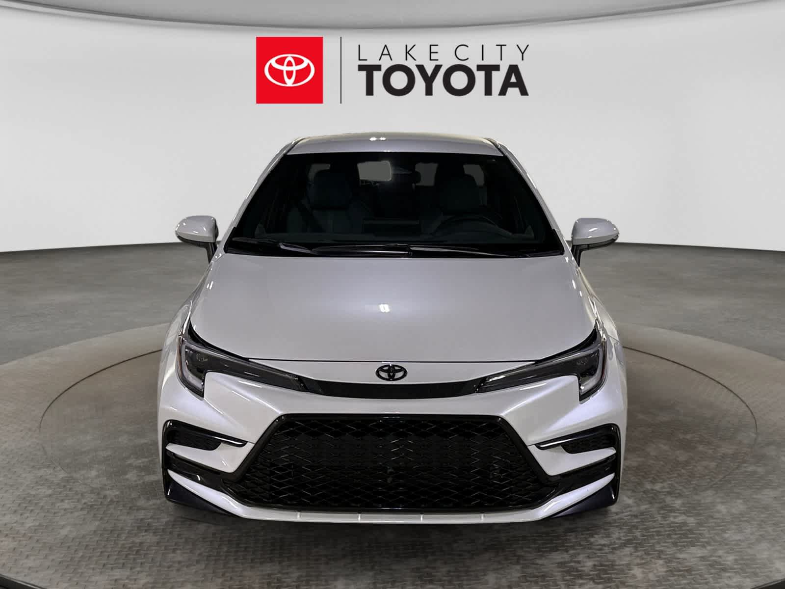 New 2026 Toyota Corolla SE FWD image 10