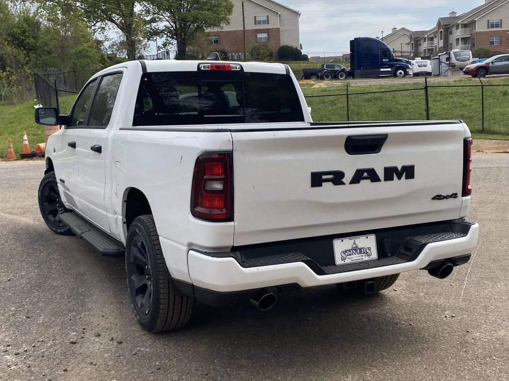 New 2026 RAM 1500 Express AWD/4WD image 34